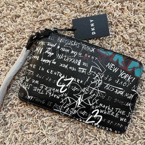 DKNY Logo Graffiti Print Fashion MD Wristlet Clutch Bag (New)